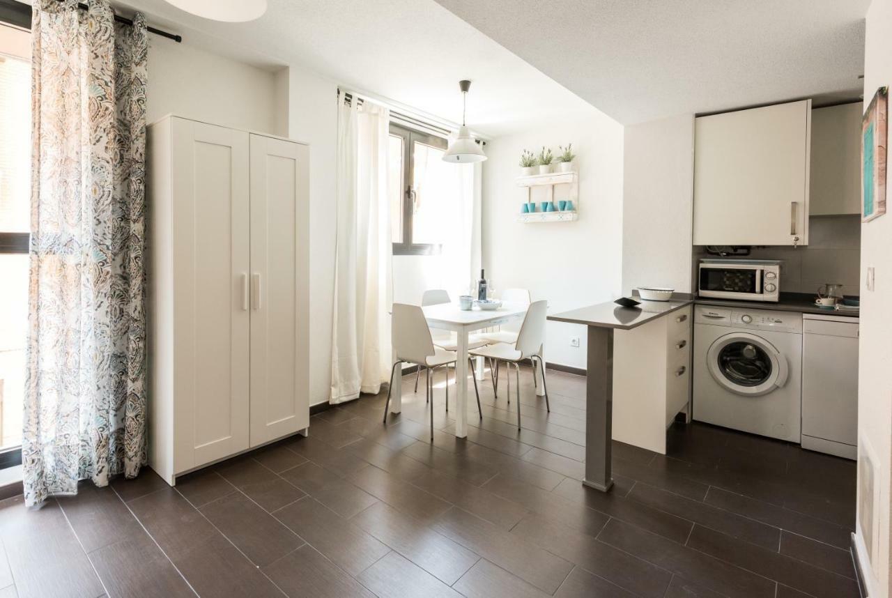 2 Habitaciones Apartamento Temporada En Lucero Madrid Esterno foto